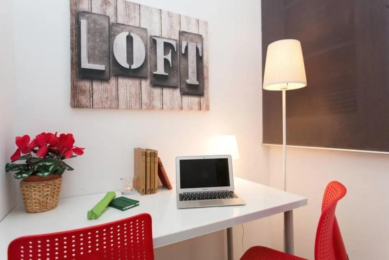 Priority Fira Apartments Spain